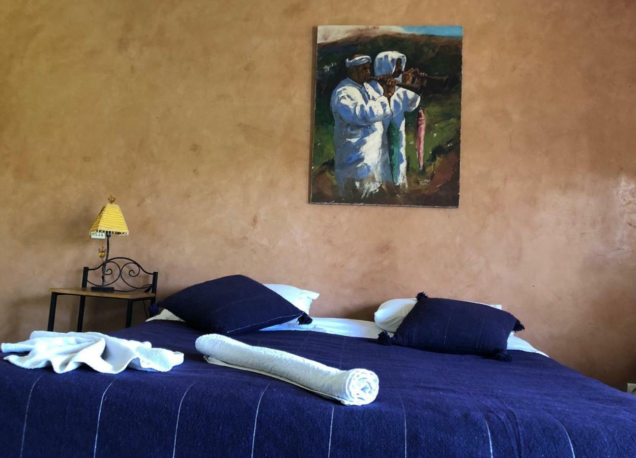 Riad Hamdani Derroua Bagian luar foto