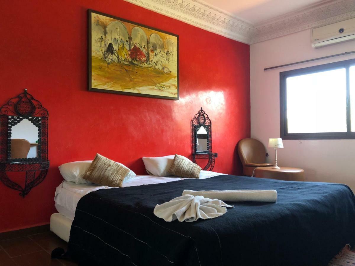 Riad Hamdani Derroua Bagian luar foto